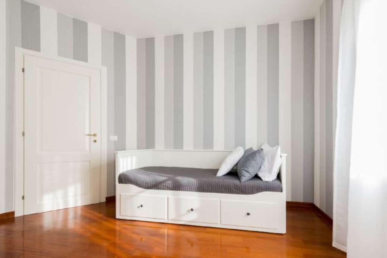 Appartamento MILANO affitto  REPUBBLICA  AR Studio S.a.s. www.arimmobiliare.net