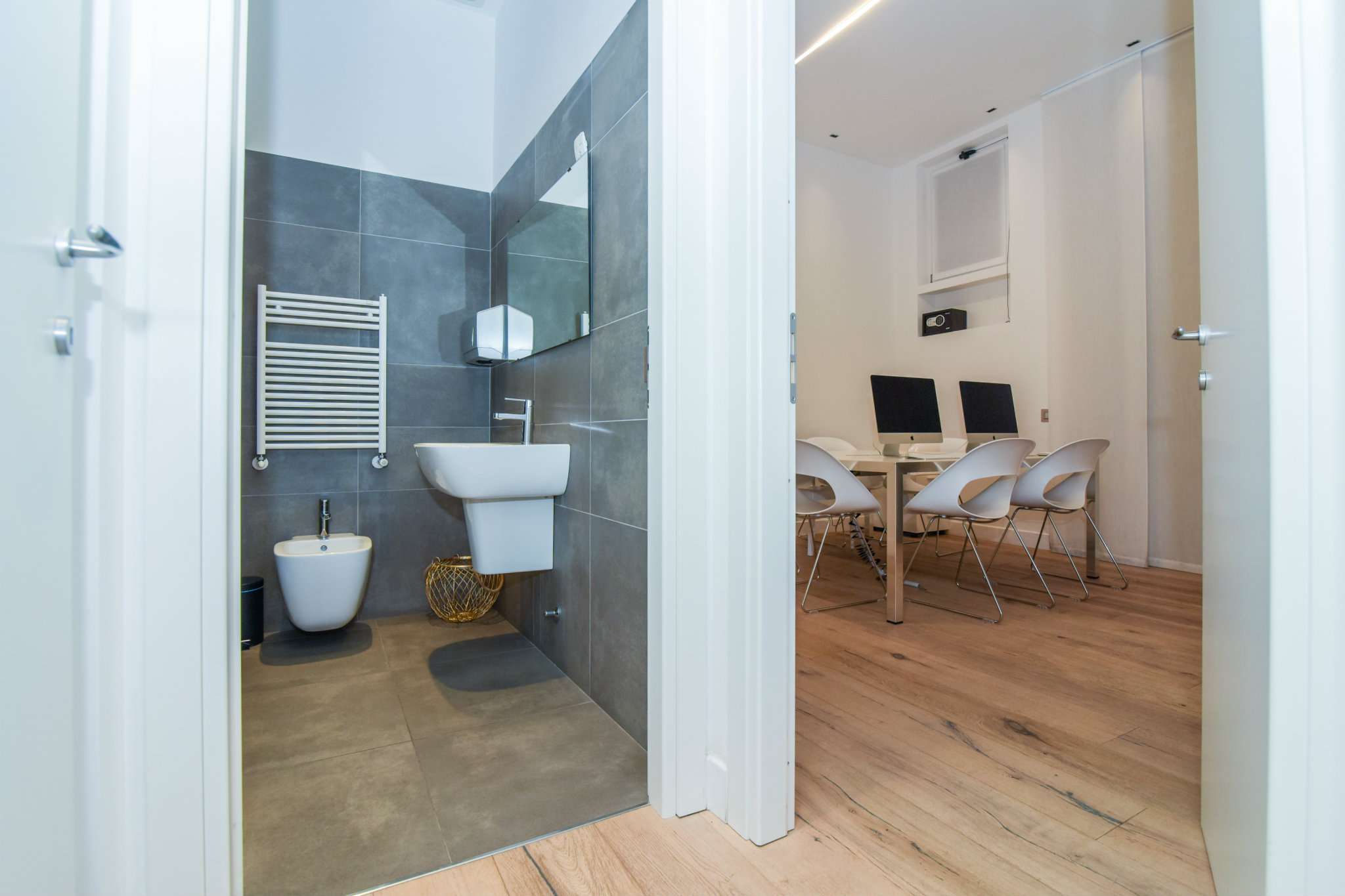 Ufficio - Loc.Com. MILANO vendita  BUENOS AIRES via Ciro Menotti AR Studio S.a.s. www.arimmobiliare.net