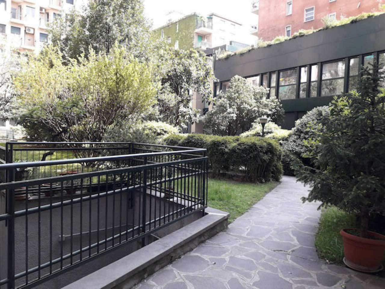 Appartamento MILANO vendita  INDIPENDENZA Risorgimento AR Studio S.a.s. www.arimmobiliare.net