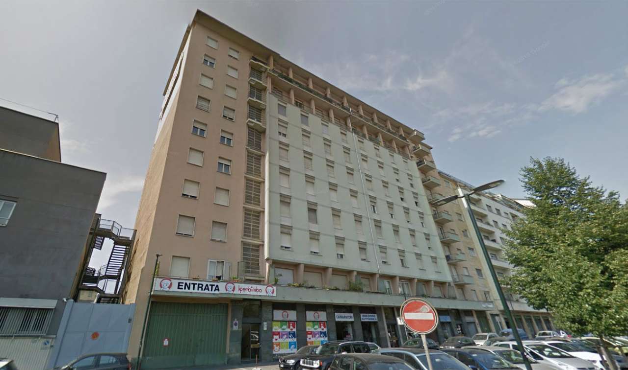  torino vendita quart: lingotto corner l'immobiliare s.n.c.