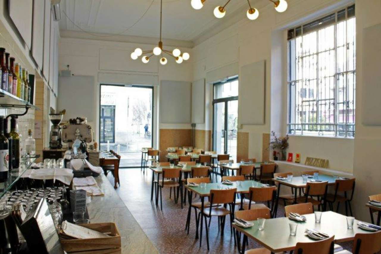 Negozio - Loc.Com. MILANO vendita  ISOLA Volturno World Capital Real Estate