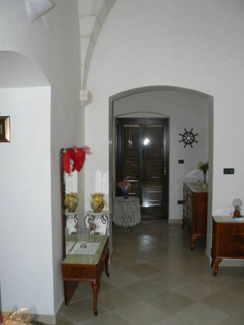 Rustico - Cascina OSTUNI vendita  contrada Molillo  Immobiliare LaTorre