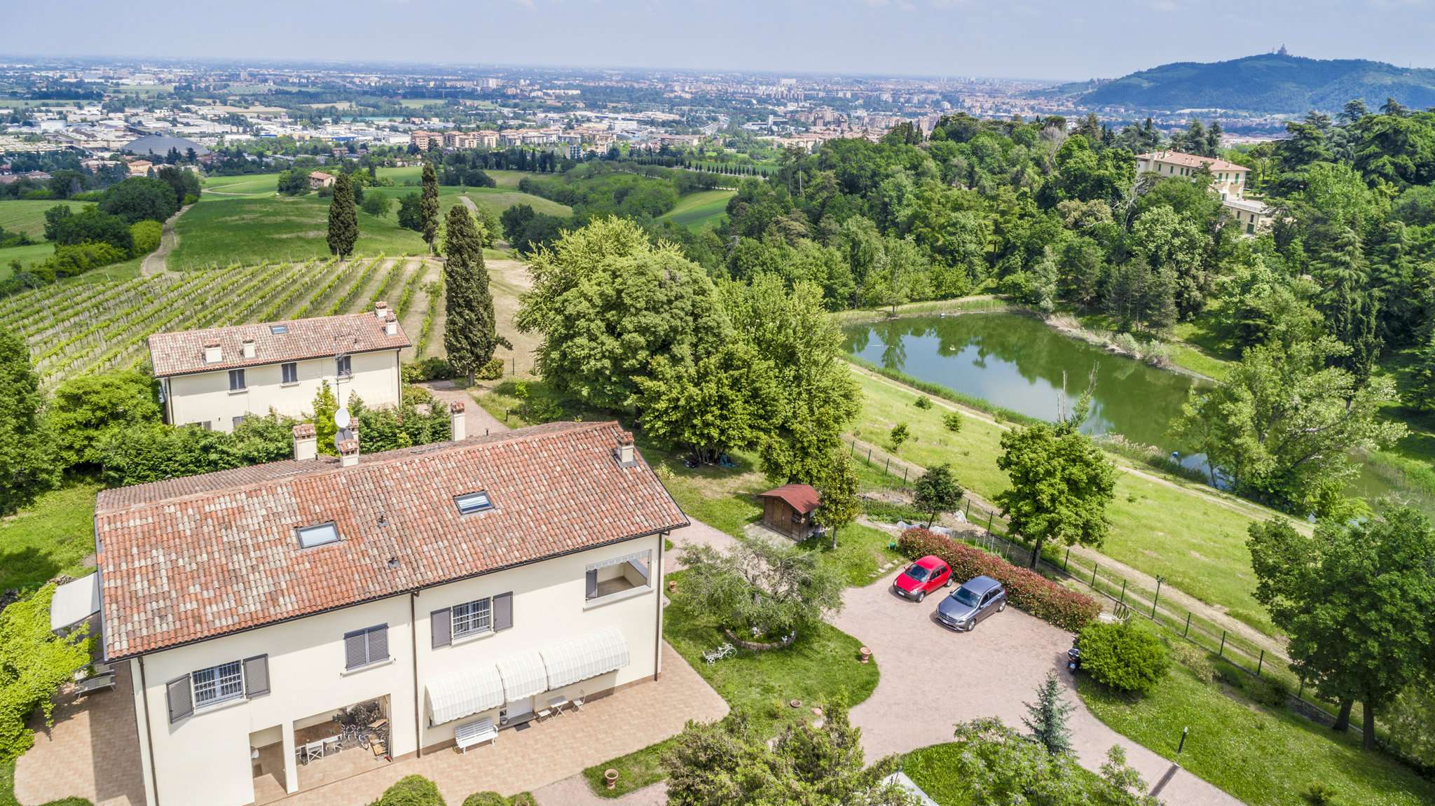 Villa Trifamiliare CASALECCHIO DI RENO vendita   G. Leopardi MW  Agenzia Immobiliare