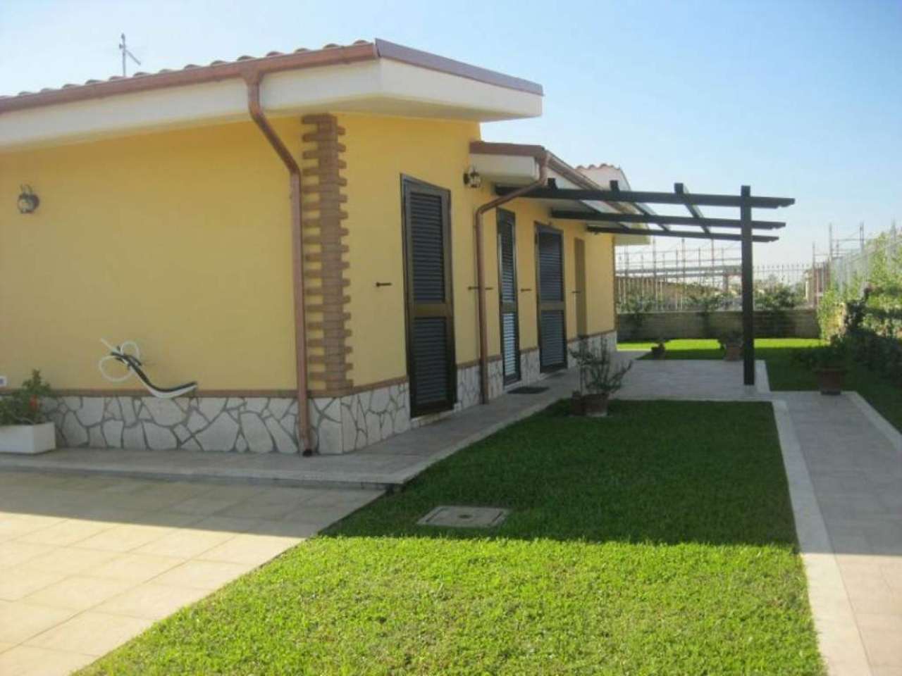 Villa Bifamiliare CAPENA vendita    SVS IMMOBILIARE S.A.S.