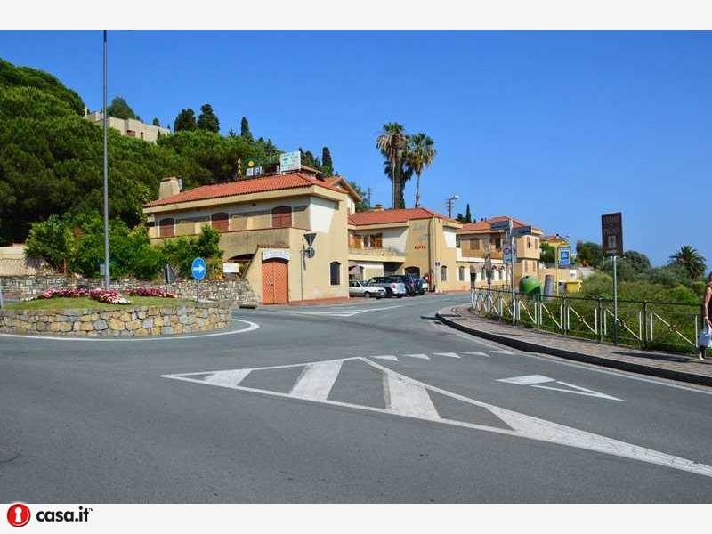  bordighera vendita quart:  immobiliando srl