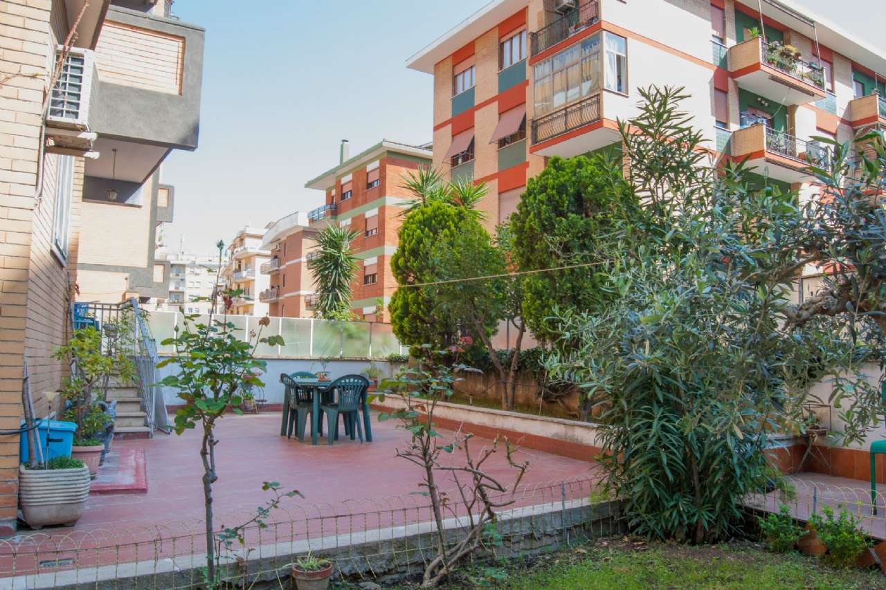 Appartamento ROMA vendita  PIGNETO AUGUSTO DULCERI GDA IMMOBILIARE