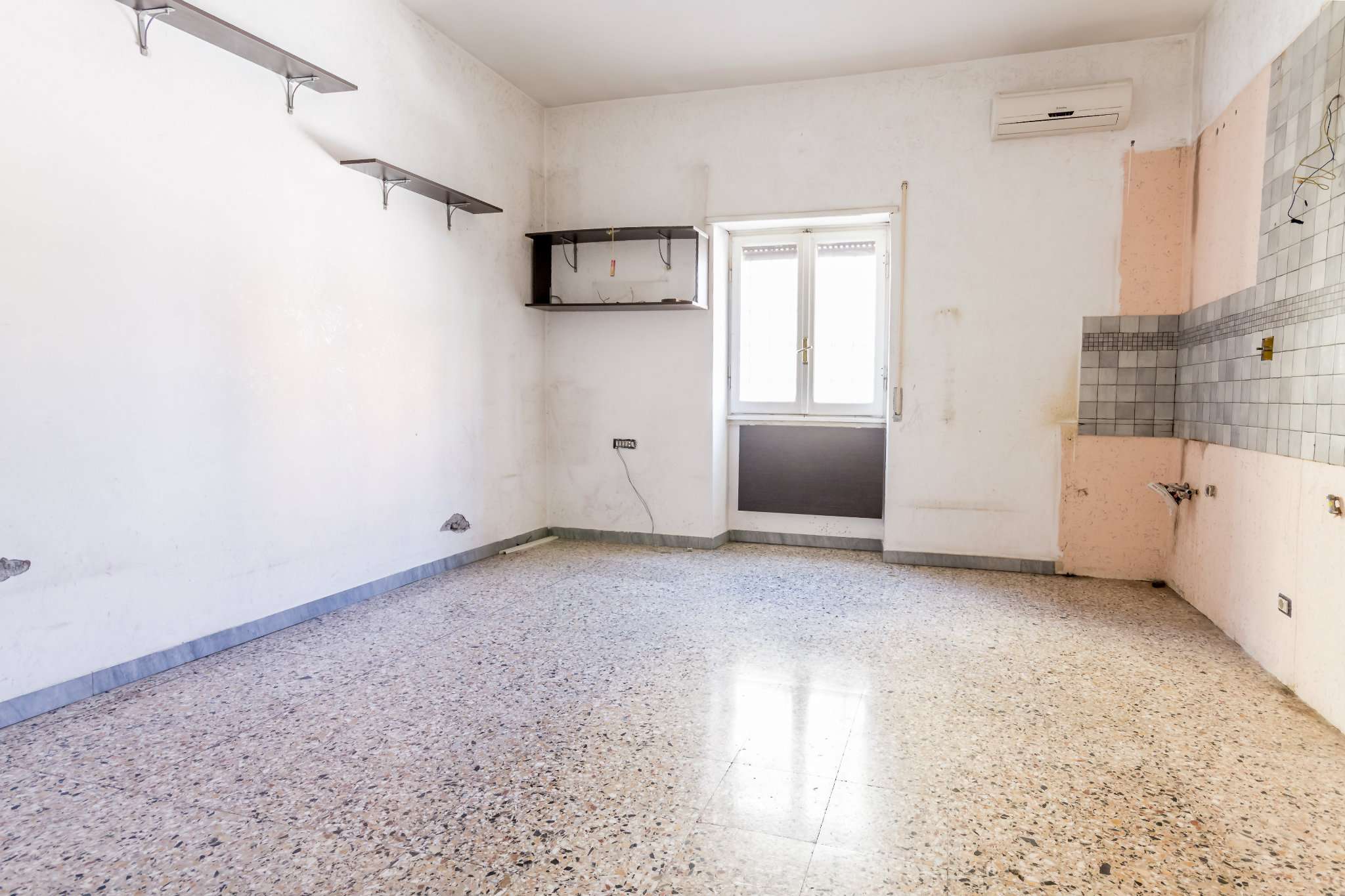 Appartamento ROMA vendita  TORRE MAURA (ZONA DELLA VIII MUN.)  dell'Albanella GDA IMMOBILIARE