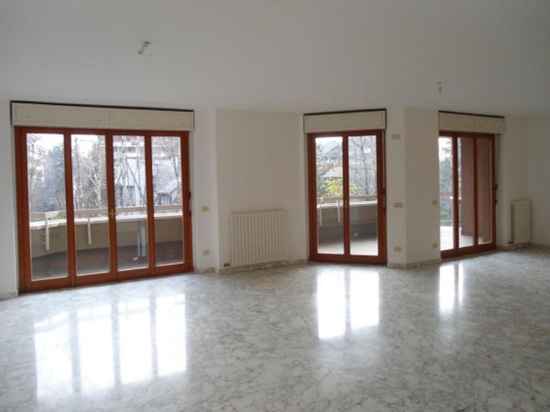 Appartamento MILANO vendita  SAN SIRO Pinerolo SPADI real estate agency