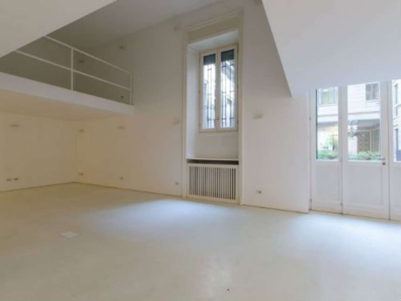  milano vendita quart: porta monforte ferrari-immobili-real-estate-srl