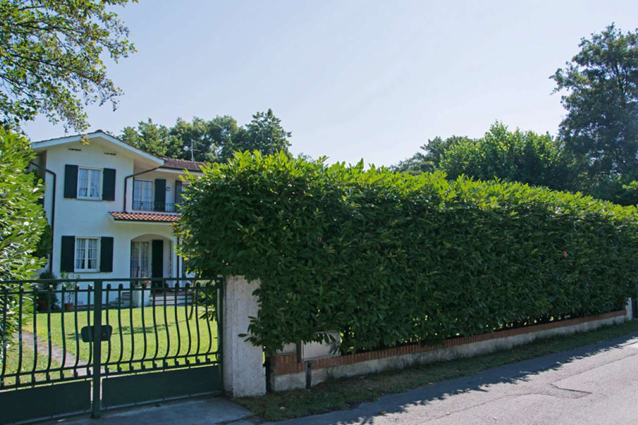 Villa Unifamiliare - Indipendente FORTE DEI MARMI vendita   Sant'Elme FERRARI IMMOBILI REAL ESTATE SRL