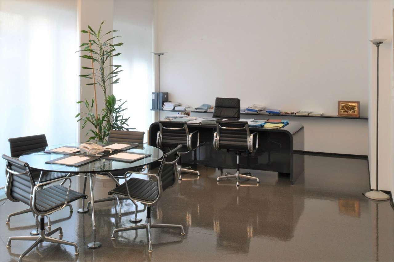 Ufficio - Loc.Com. MILANO affitto  V GIORNATE Corso di Porta Romana FERRARI IMMOBILI REAL ESTATE SRL