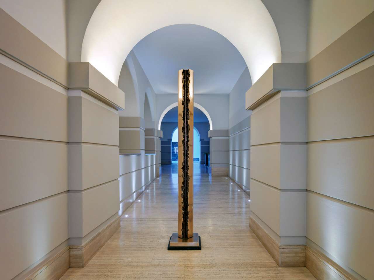 Ufficio - Loc.Com. ROMA affitto  Centro storico Via Due Macelli Flaminia immobiliare snc di Corrado Pace & c