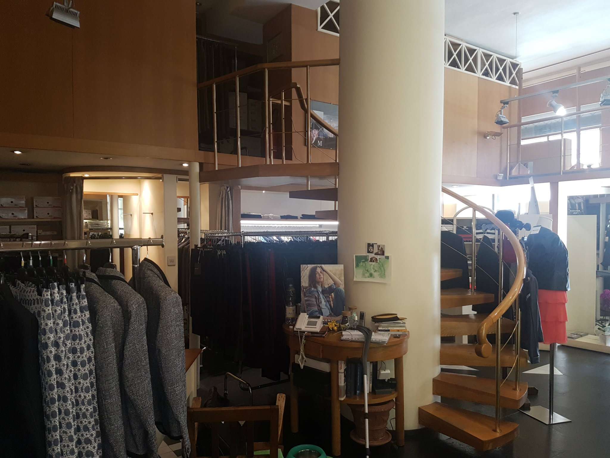 Negozio - Loc.Com. TORINO affitto  VALENTINO Nizza Caper Immobiliare