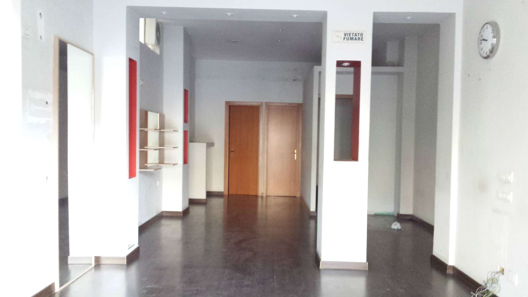 Negozio - Loc.Com. ROMA vendita  GIANICOLENSE (XV MUN.) Alfonso Neuschuler Home Consulting