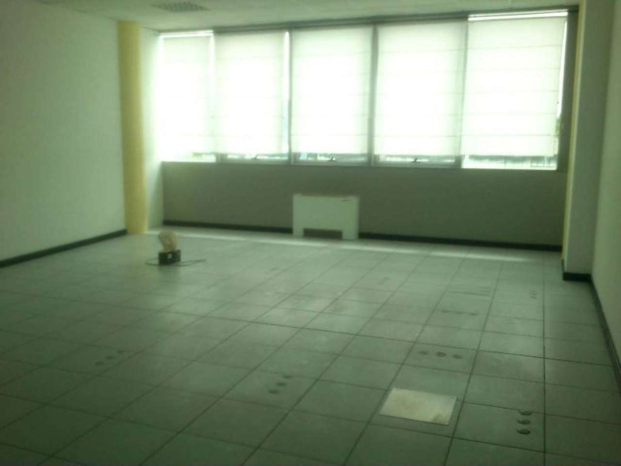 Ufficio - Loc.Com. TORINO vendita  MIRAFIORI NORD Unione Sovietica Studio Tecnico Immobiliare Torta S.n.c.