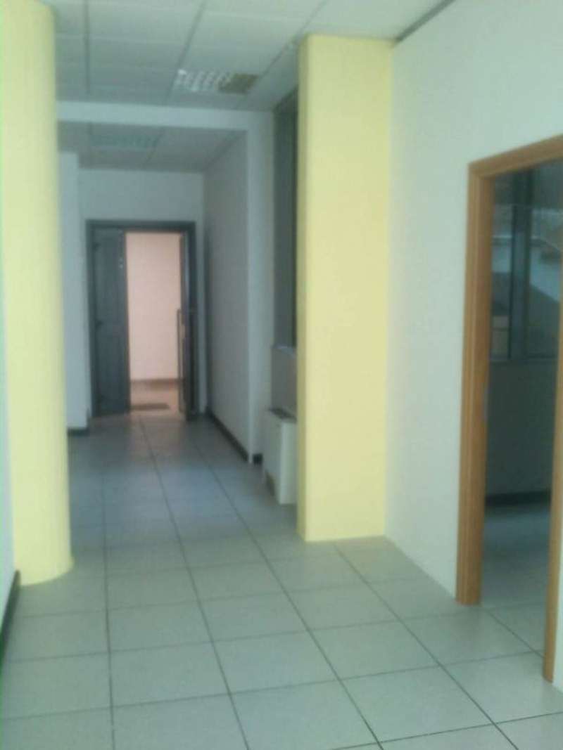 Ufficio - Loc.Com. TORINO vendita  MIRAFIORI NORD Unione Sovietica Studio Tecnico Immobiliare Torta S.n.c.