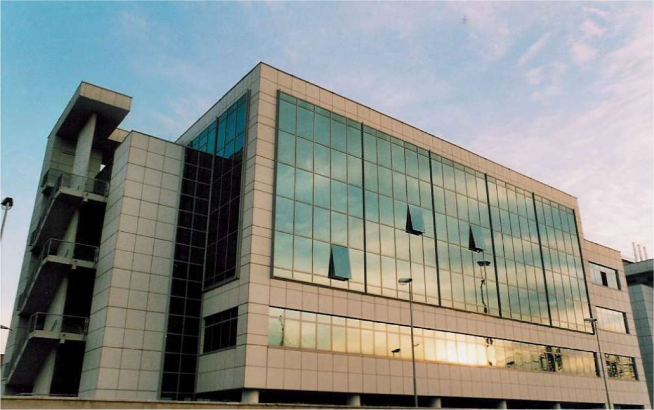 Ufficio - Loc.Com. TORINO vendita  MIRAFIORI NORD Unione Sovietica Studio Tecnico Immobiliare Torta S.n.c.