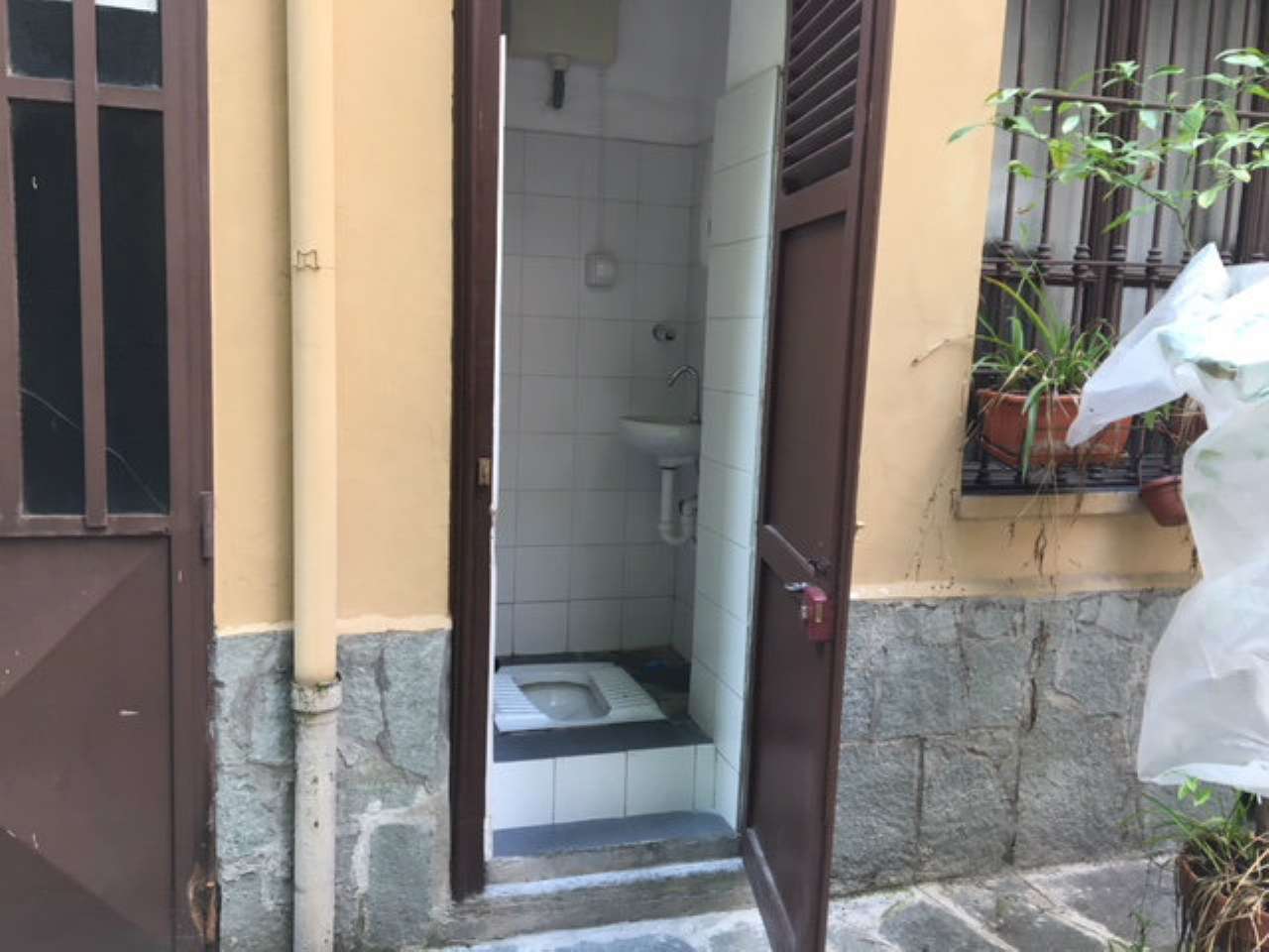 Negozio - Loc.Com. TORINO vendita  CENTRO vinzaglio GEOMETRIE IMMOBILIARI s.r.l.