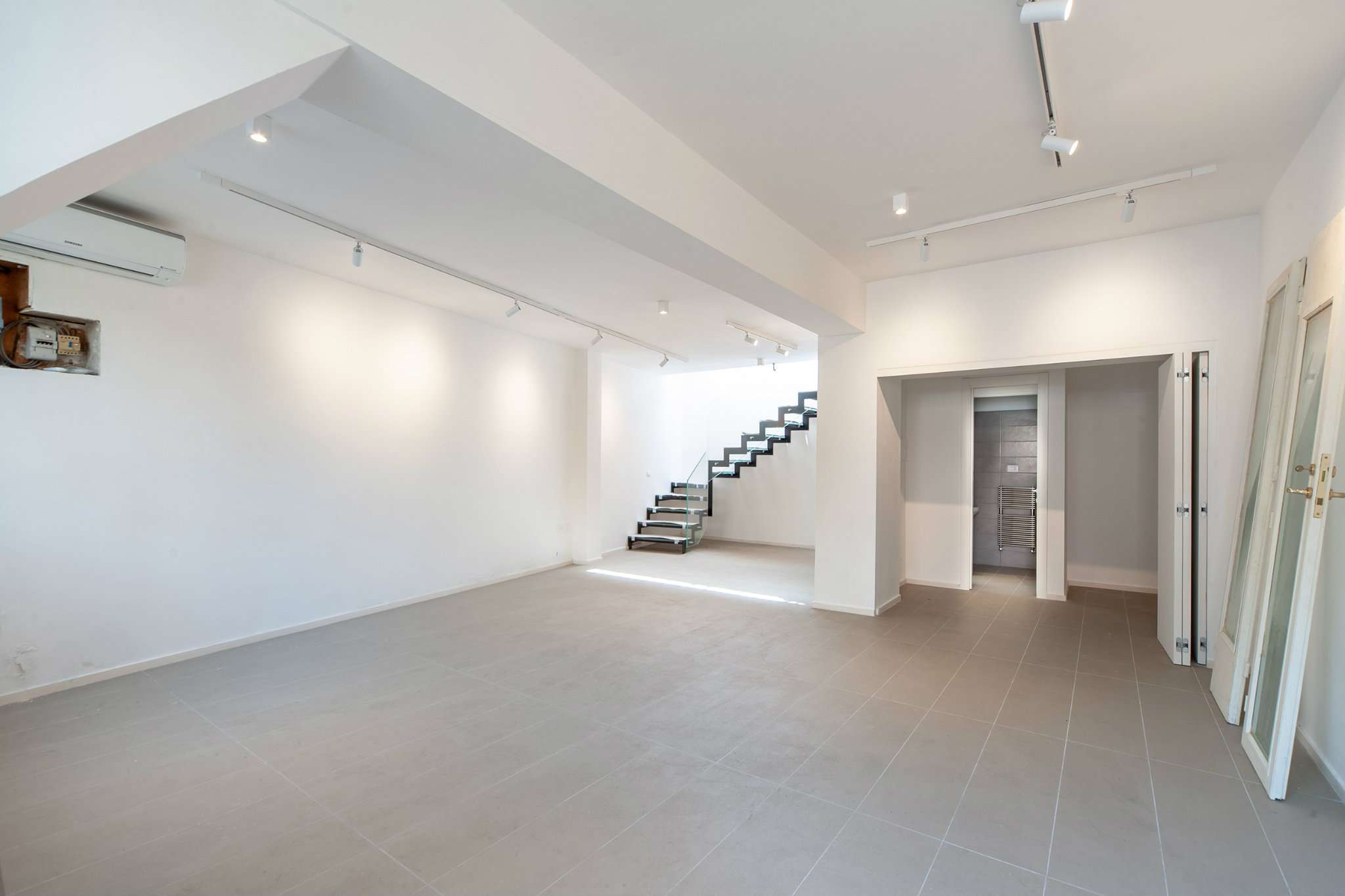  roma affitto quart: parioli  uticase-servizi-immobiliari-di-rosella-casale