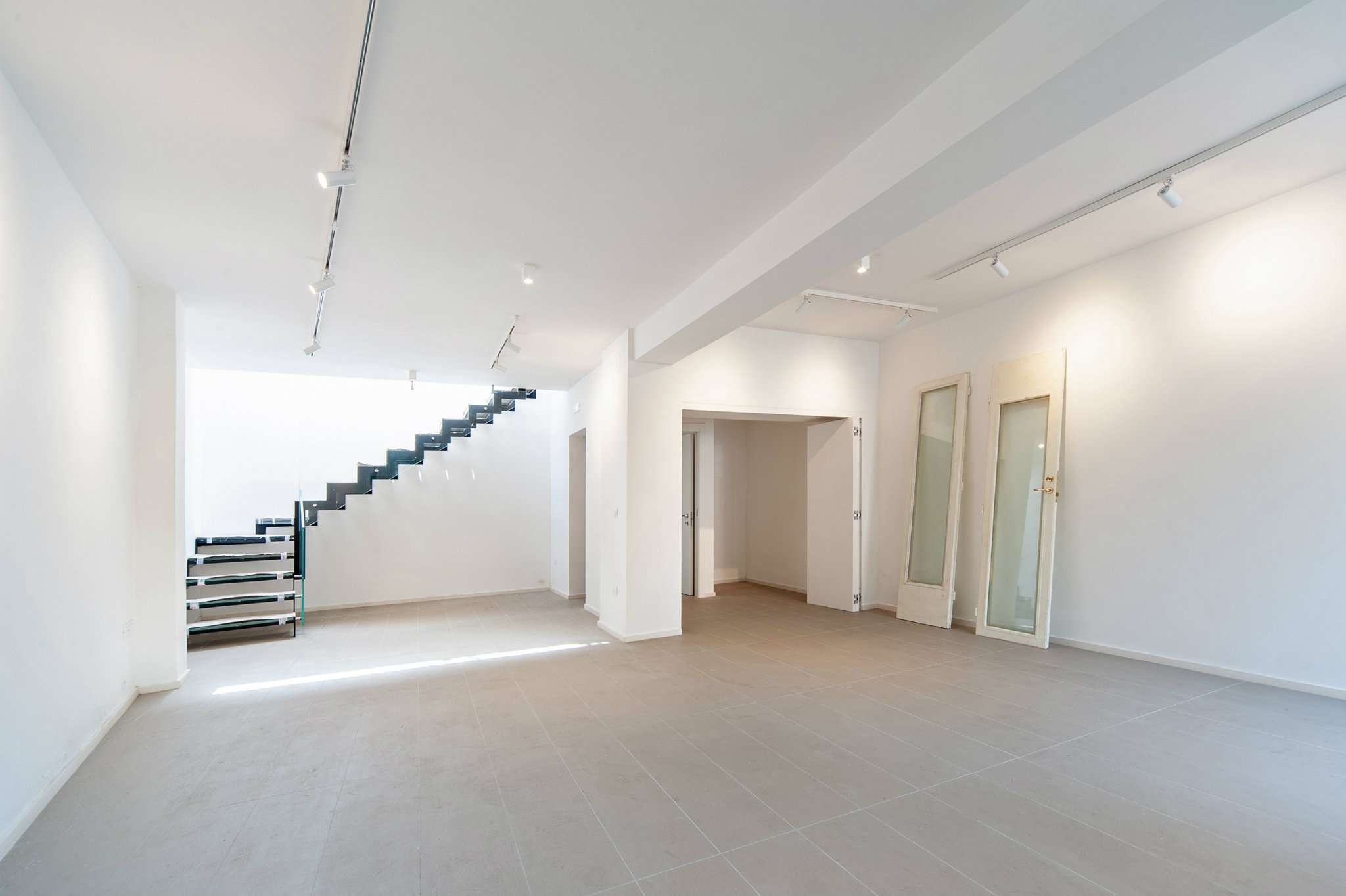 Negozio - Loc.Com. ROMA affitto  PARIOLI  Lagrange UTICASE SERVIZI IMMOBILIARI DI ROSELLA CASALE