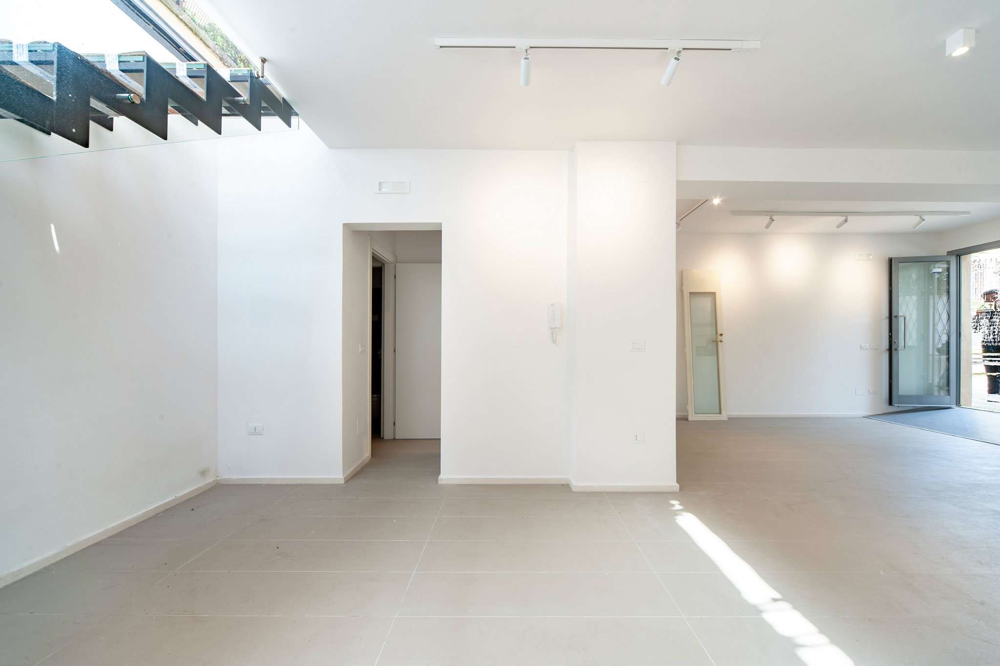 Negozio - Loc.Com. ROMA affitto  PARIOLI  Lagrange UTICASE SERVIZI IMMOBILIARI DI ROSELLA CASALE