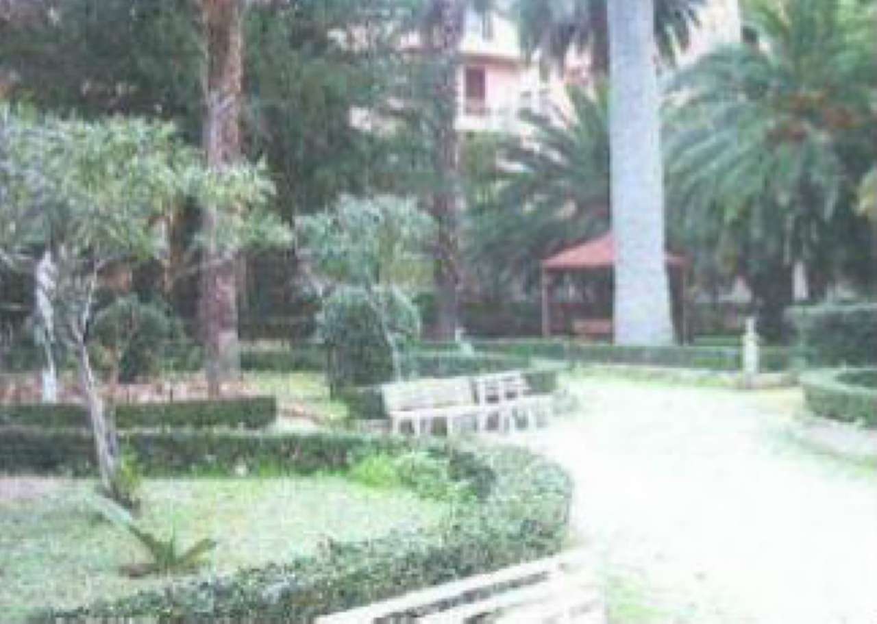 Appartamento ROMA vendita  San giovanni Appia Nuova ad. Aries Gruppo Immobiliare