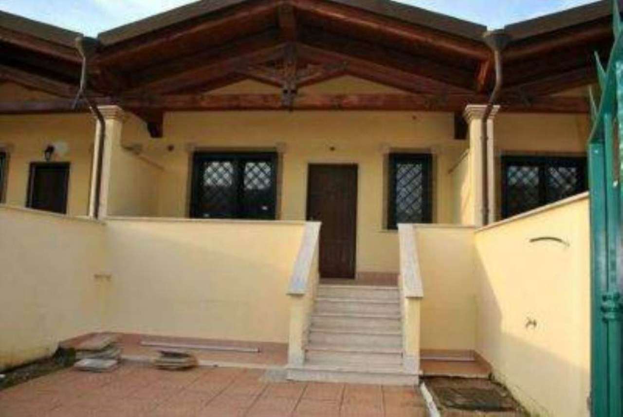 Villa Affiancata - Schiera ROMA vendita  ACILIA di Dragone Aries Gruppo Immobiliare