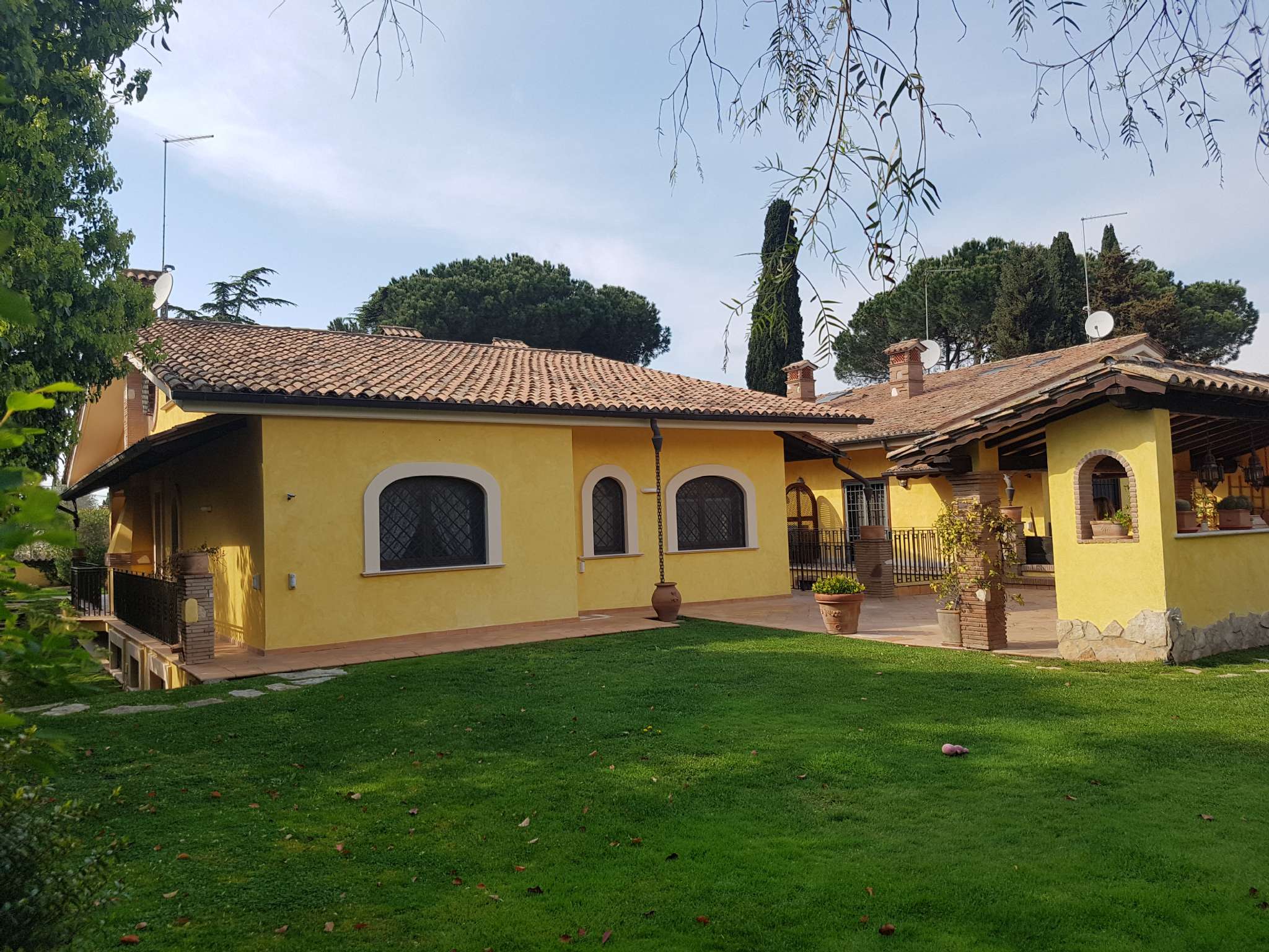 Villa Trifamiliare ROMA vendita  INFERNETTO Merano Aries Gruppo Immobiliare