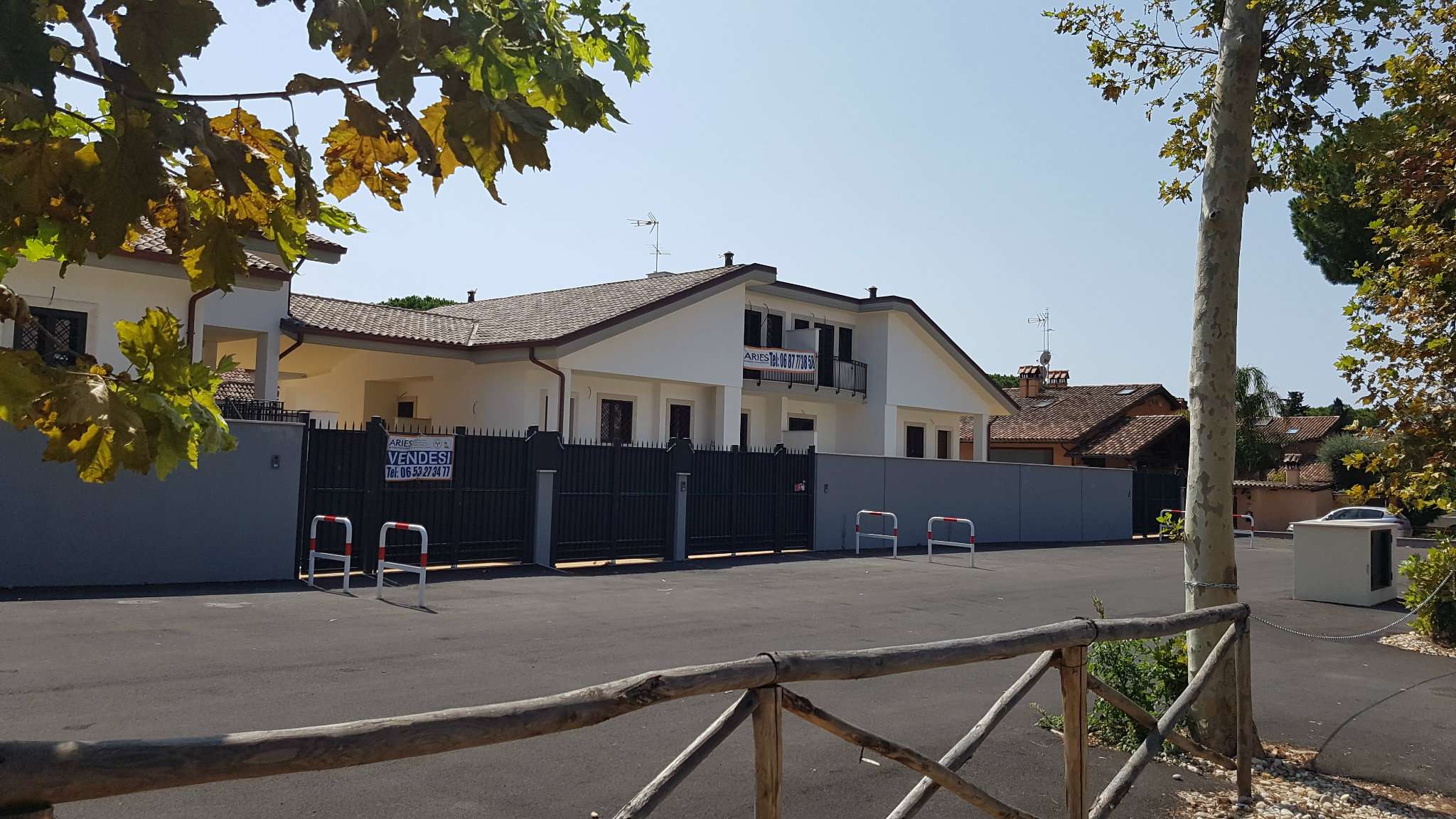 Villa Quadrifamiliare ROMA vendita  INFERNETTO Ernesto Boezi Aries Gruppo Immobiliare