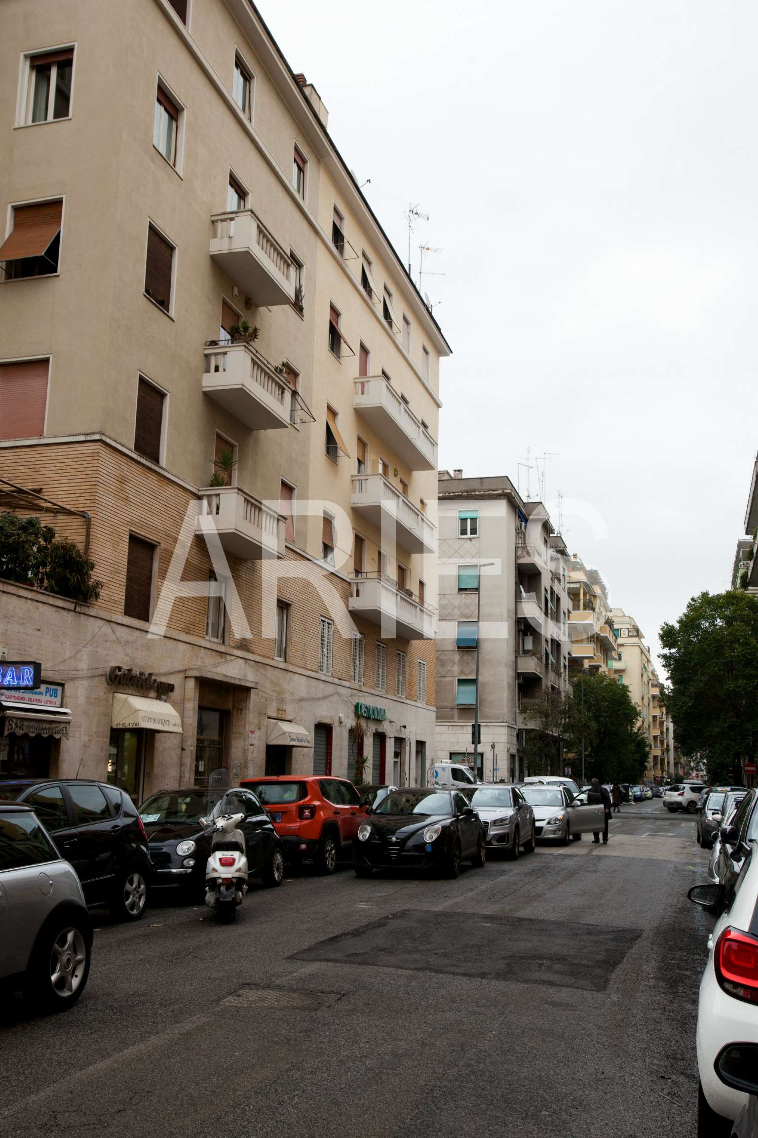 Negozio - Loc.Com. ROMA vendita  NOMENTANO  ENRICO STEVENSON Aries Gruppo Immobiliare