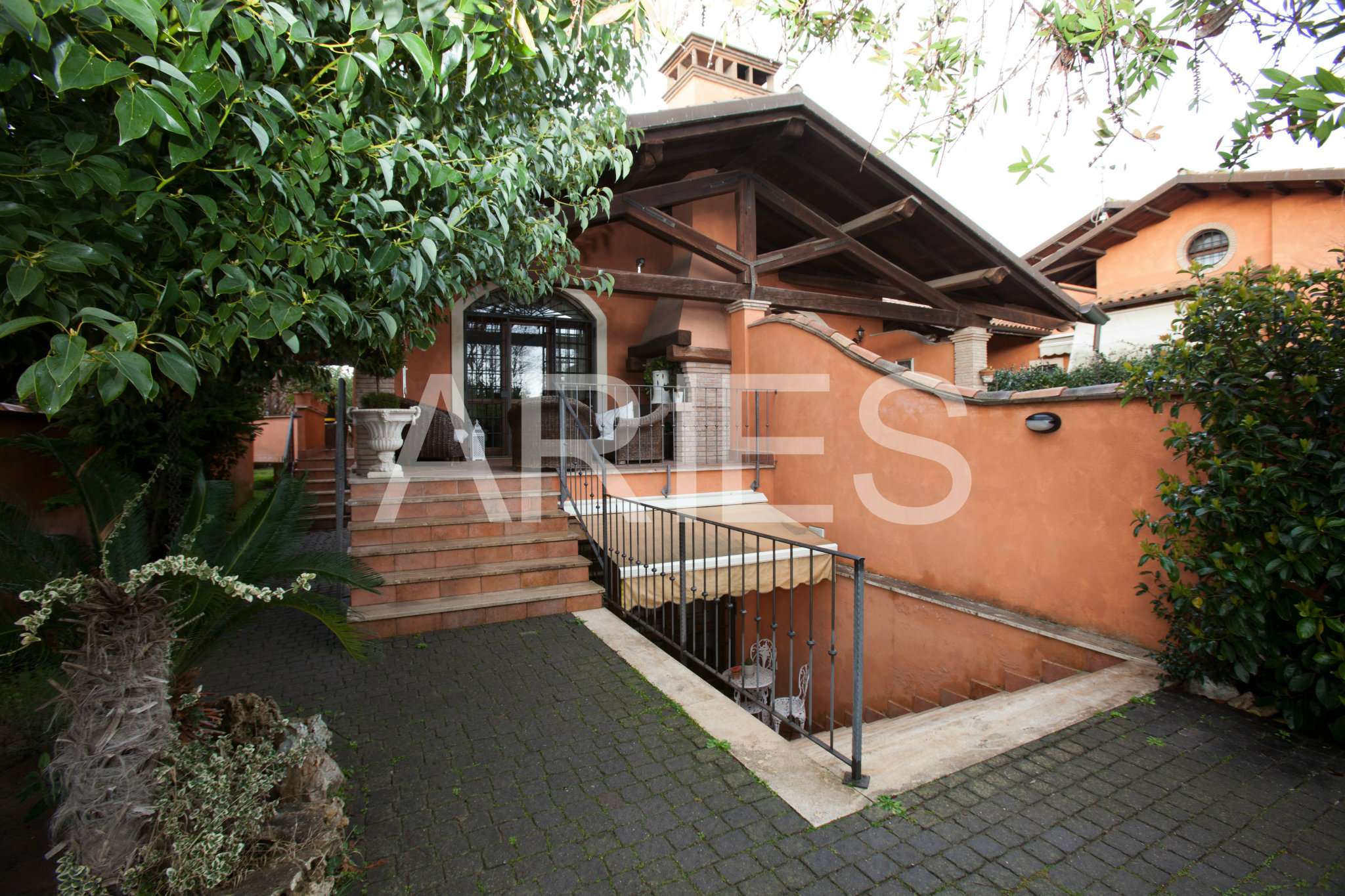 Villa Bifamiliare ROMA vendita  INFERNETTO Bocenago Aries Gruppo Immobiliare