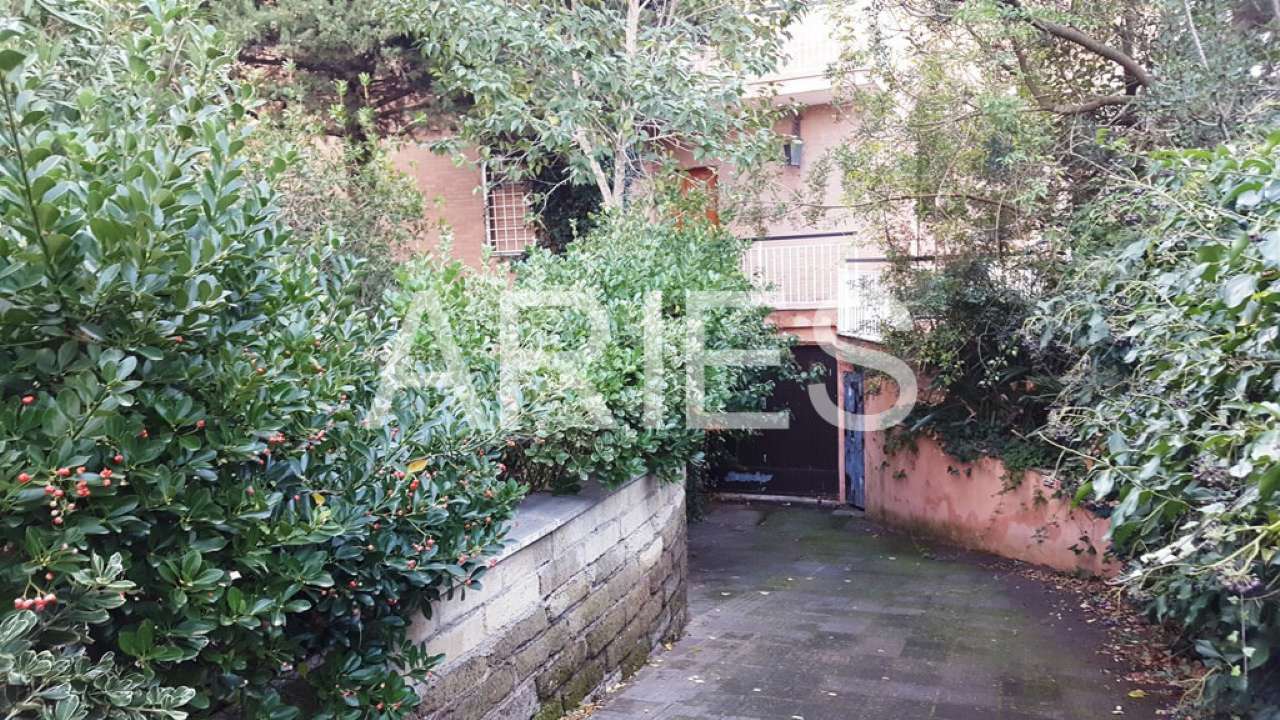 Villa ROMA vendita  ACILIA Corinna Aries Gruppo Immobiliare