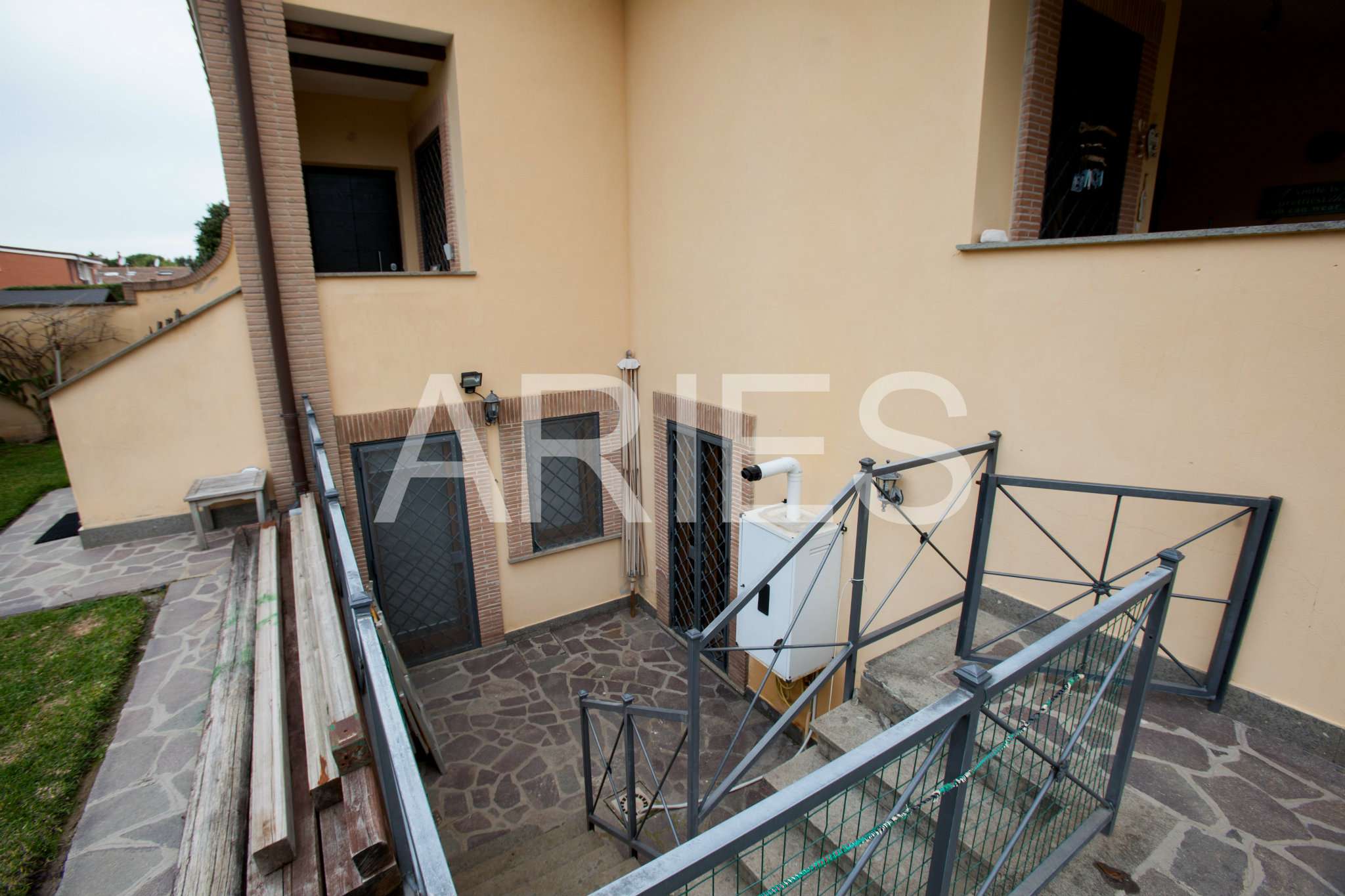 Villa Quadrifamiliare ROMA vendita  INFERNETTO Gaetano Latilla Aries Gruppo Immobiliare