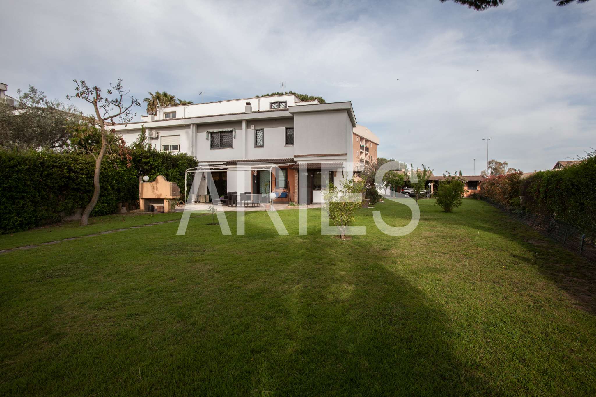 Villa Affiancata - Schiera ROMA vendita  INFERNETTO Grumes Aries Gruppo Immobiliare