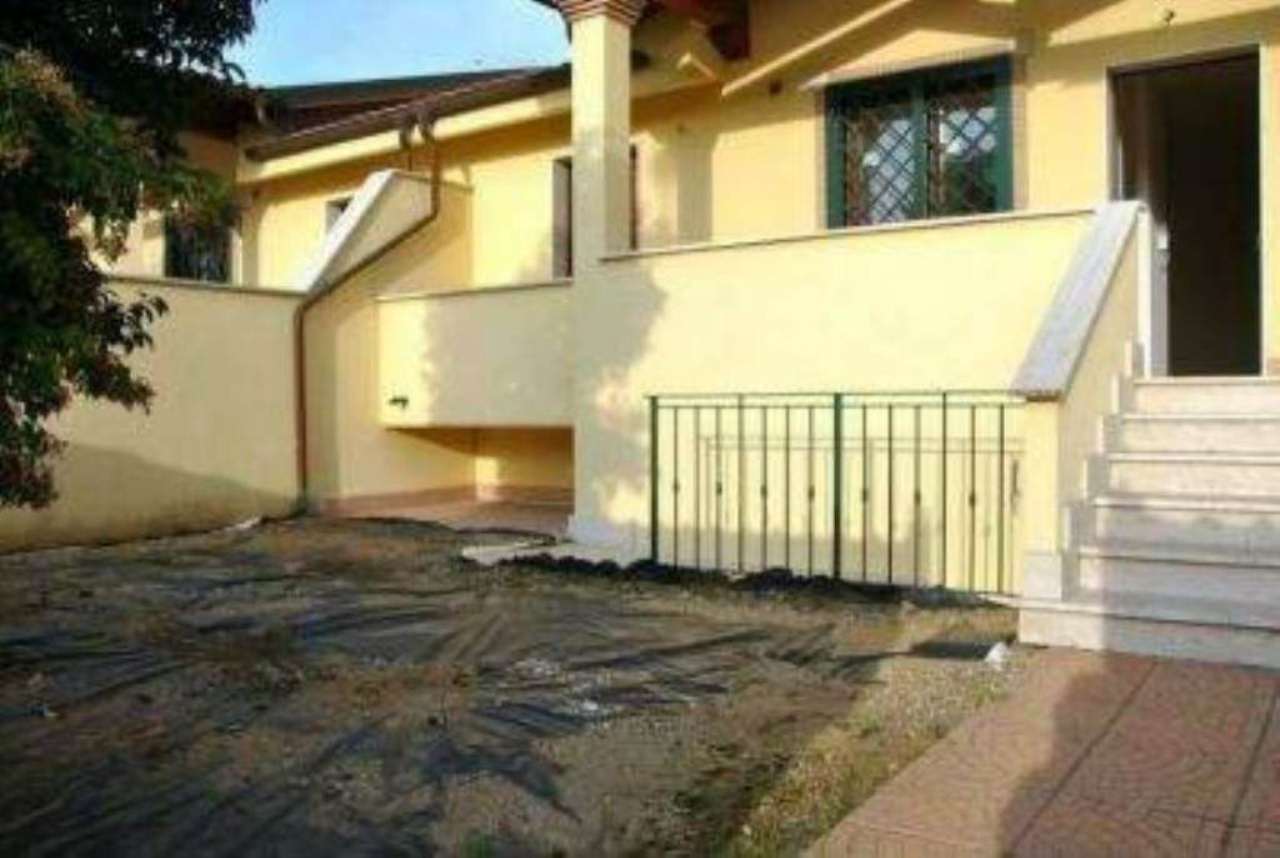 Villa Affiancata - Schiera ROMA vendita  ACILIA Tradate Aries Gruppo Immobiliare