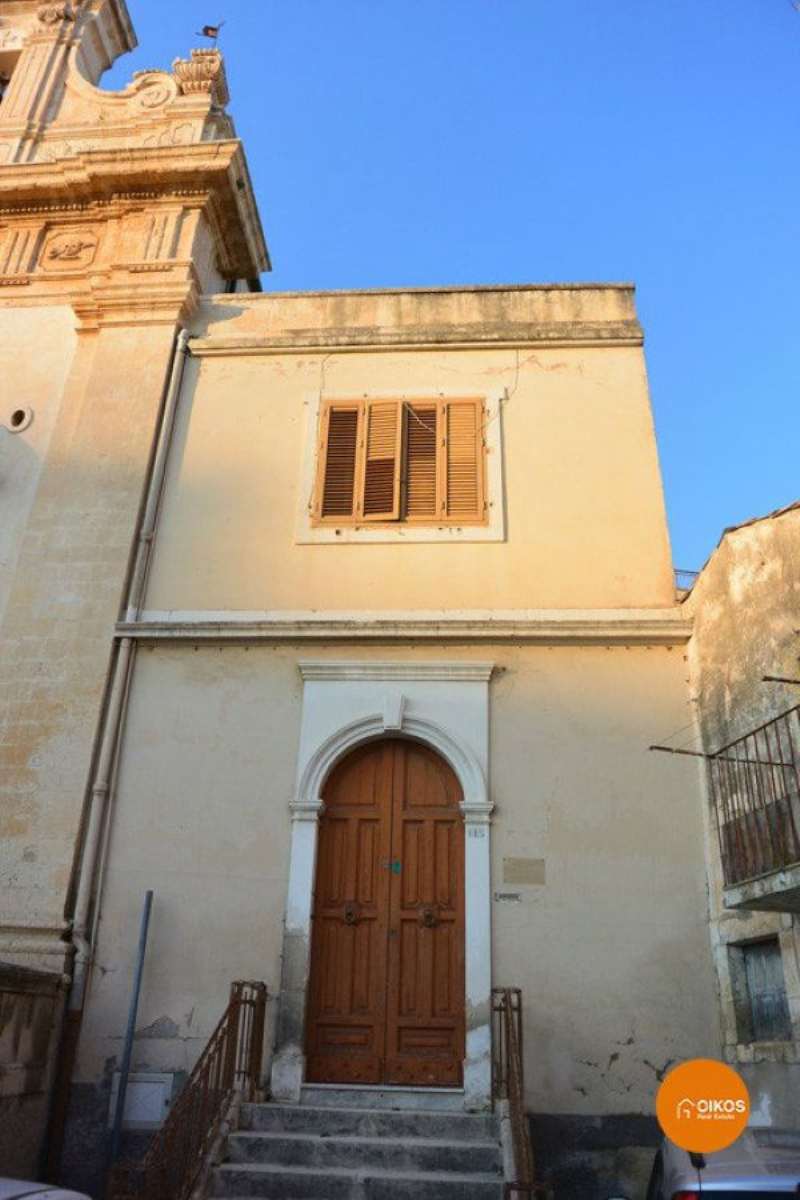 Appartamento NOTO vendita   via Aurispa Oikos Immobiliare