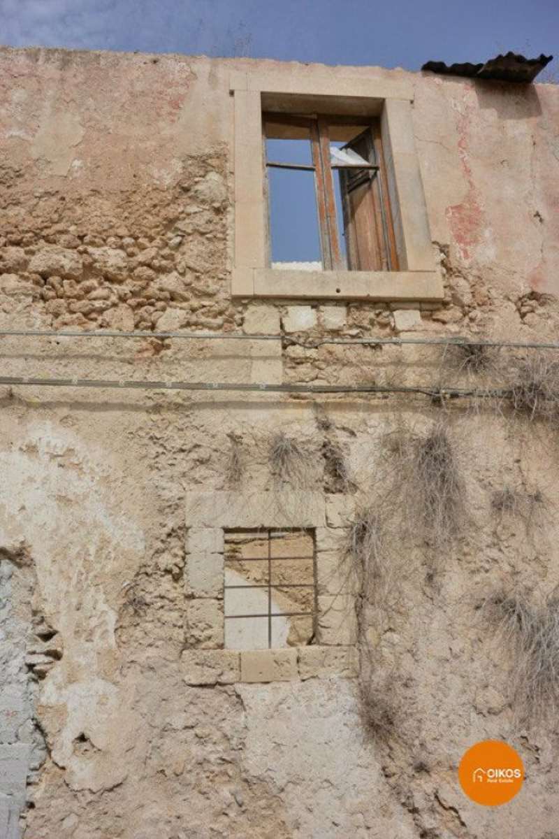 Villa Unifamiliare - Indipendente NOTO vendita   Ronco Re pietro III Oikos Immobiliare