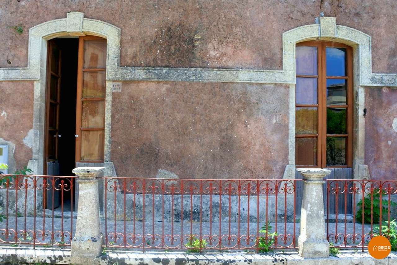 Villa Unifamiliare - Indipendente NOTO vendita   Via Della Croce Oikos Immobiliare