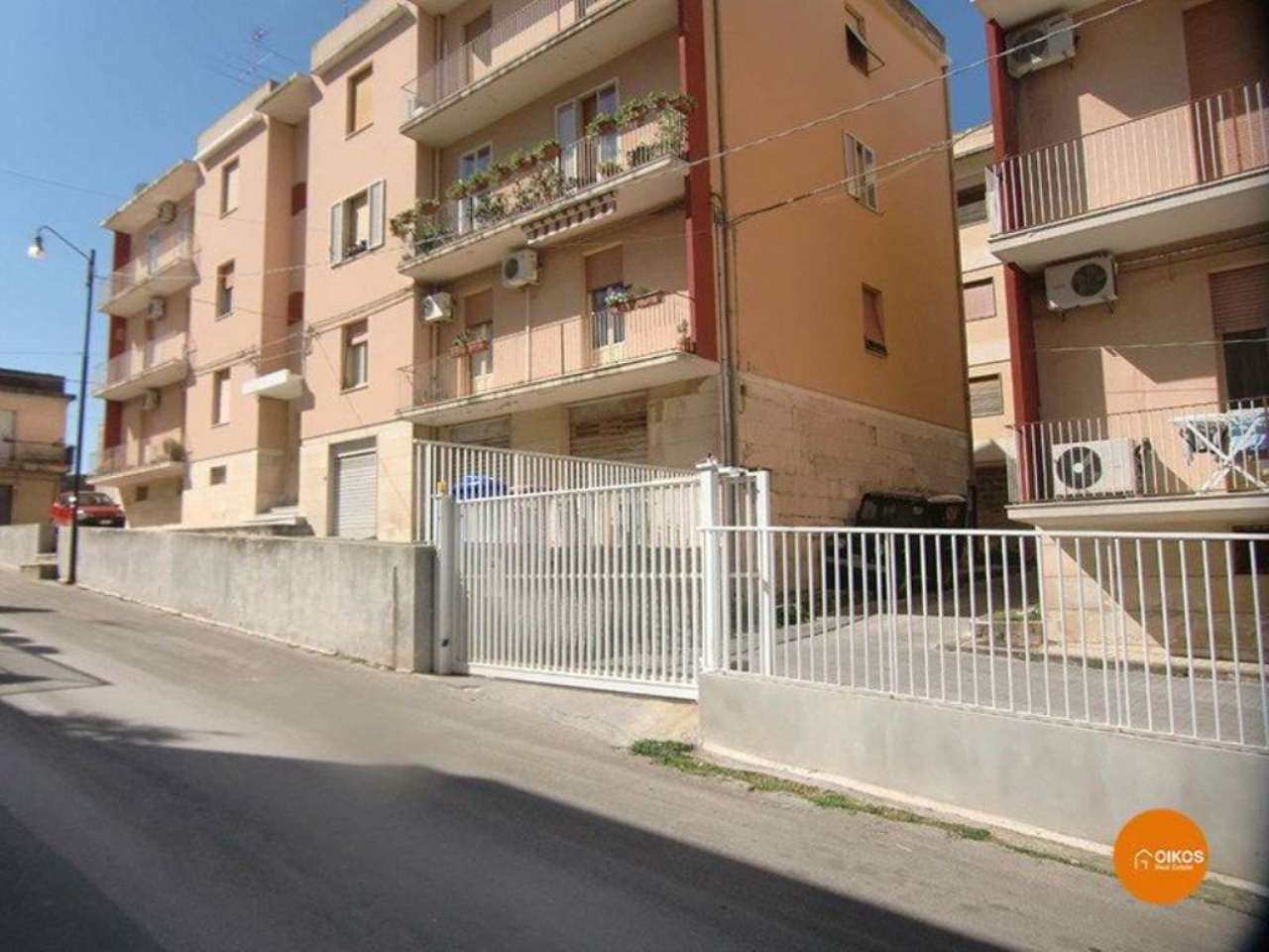 Appartamento NOTO vendita   via verdi Oikos Immobiliare