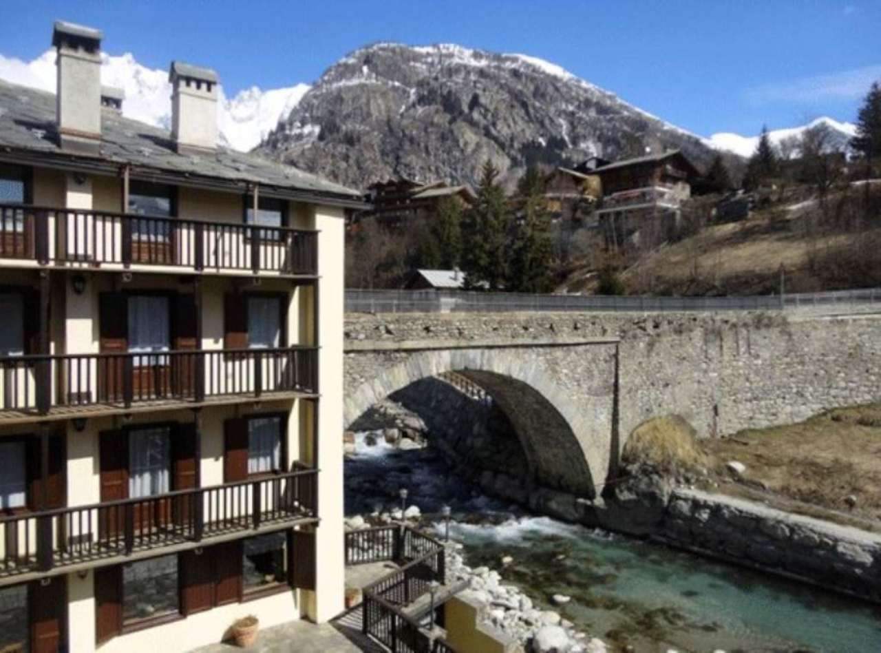 Appartamento COURMAYEUR vendita   Dolonne Courmayeur Isigest Immobili