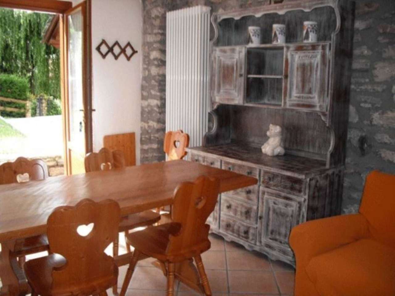  courmayeur vendita quart:  isigest immobili