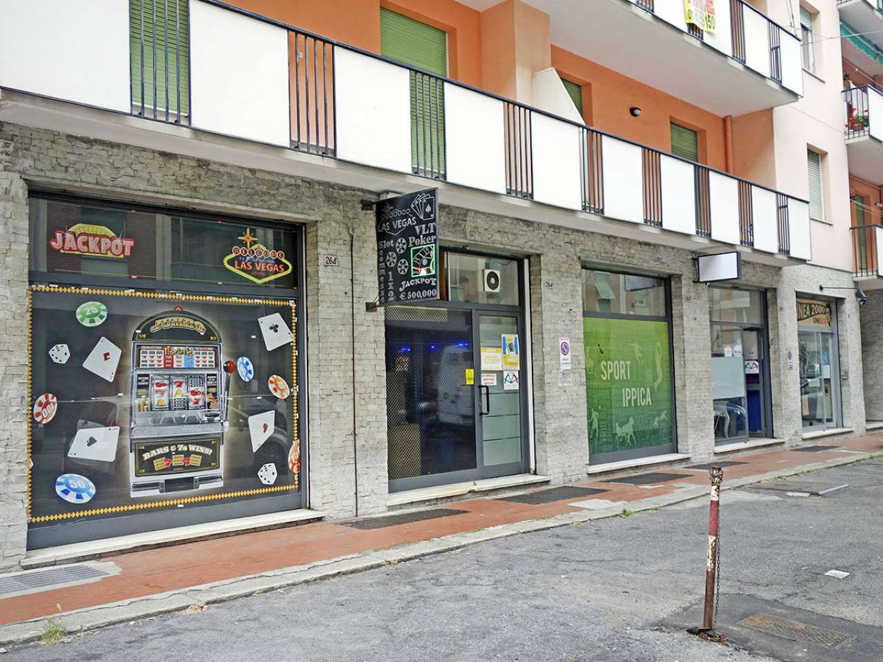 Negozio - Loc.Com. GENOVA vendita  MOLASSANA Piacenza Isigest Immobili
