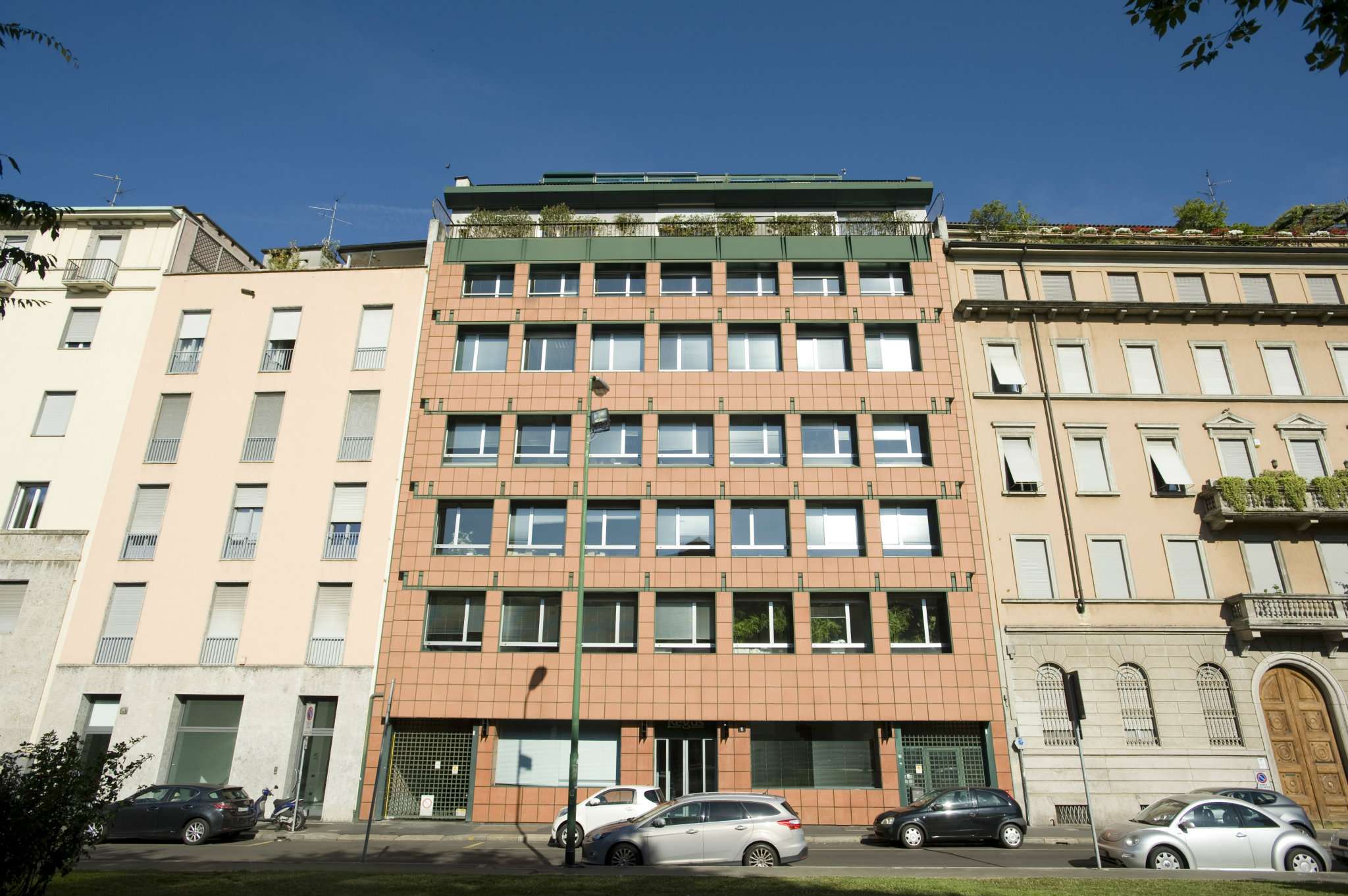  milano affitto quart: centro storico regus