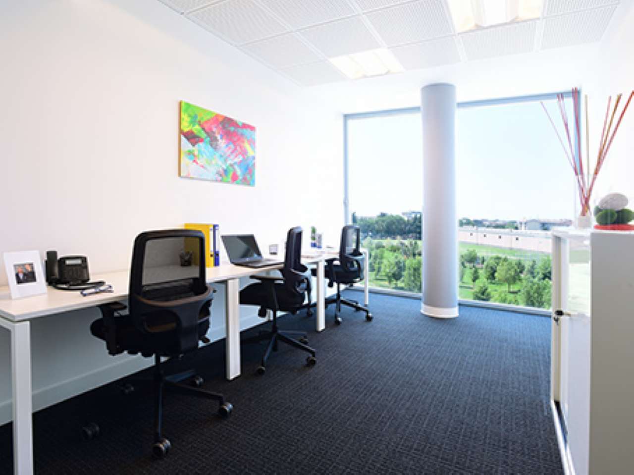 napoli affitto quart: san lorenzo regus