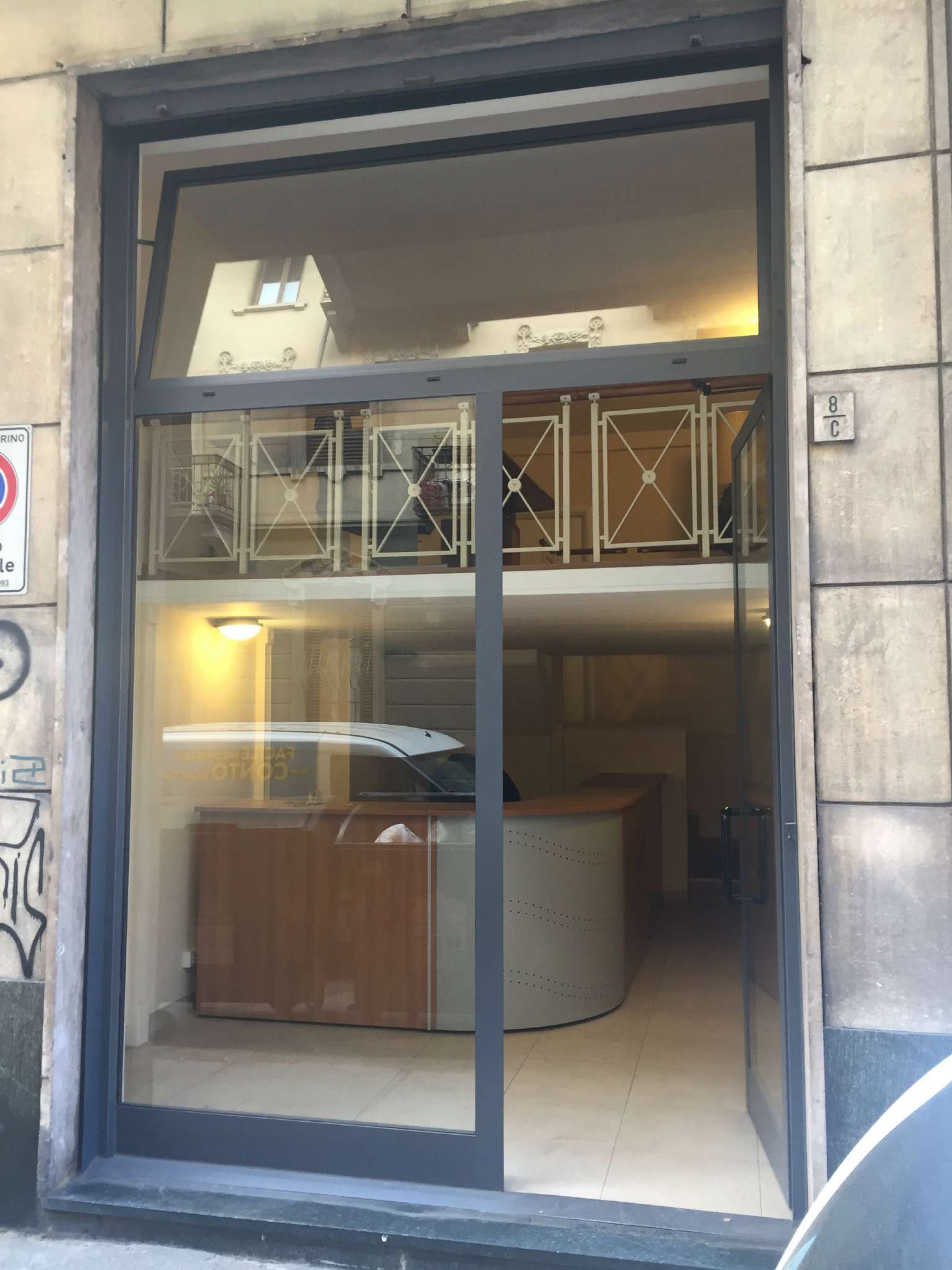 Negozio - Loc.Com. TORINO vendita  VANCHIGLIA Santa Giulia Domus regia