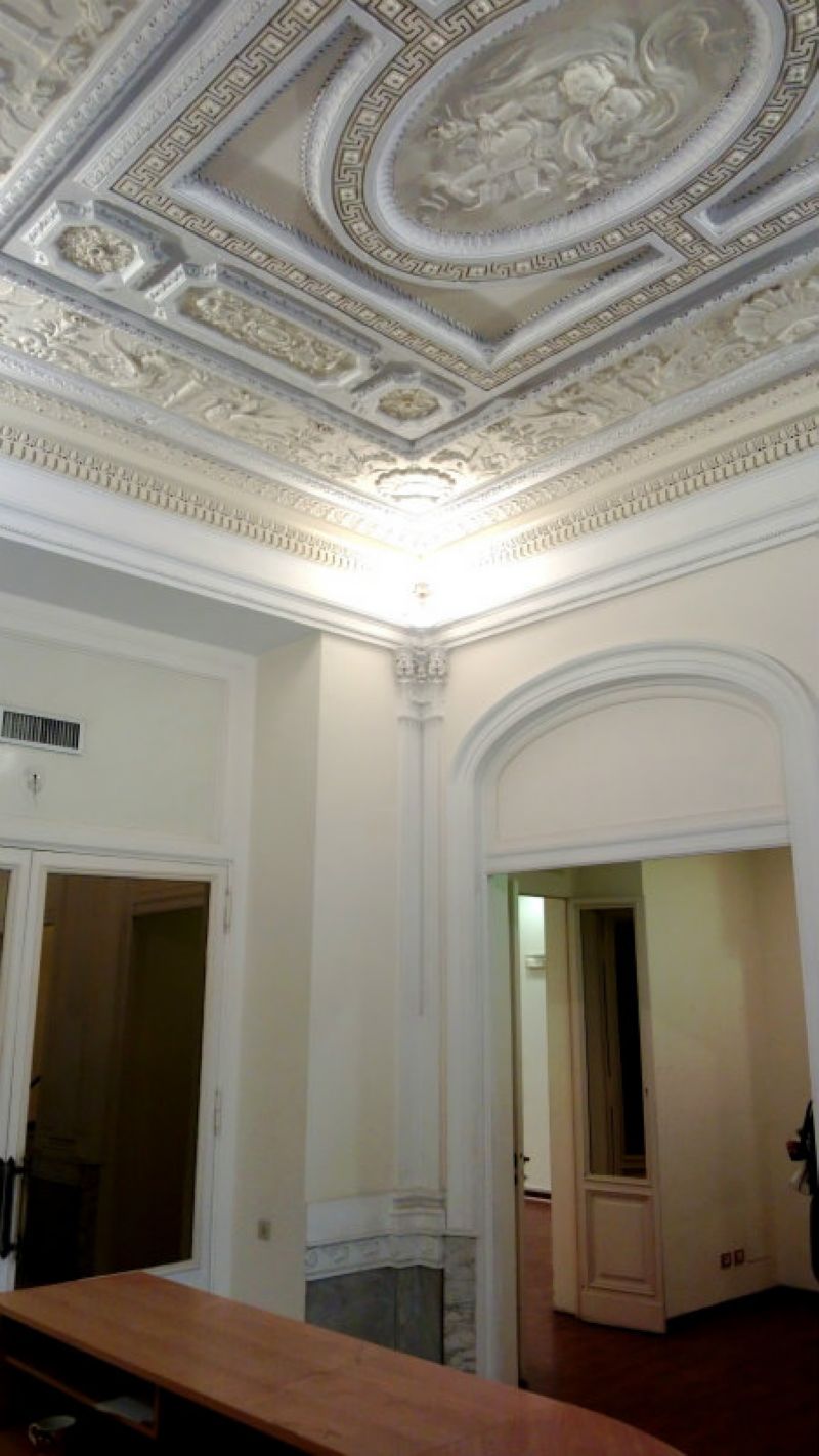 Ufficio - Loc.Com. ROMA vendita  Centro storico barberini corsini real estate
