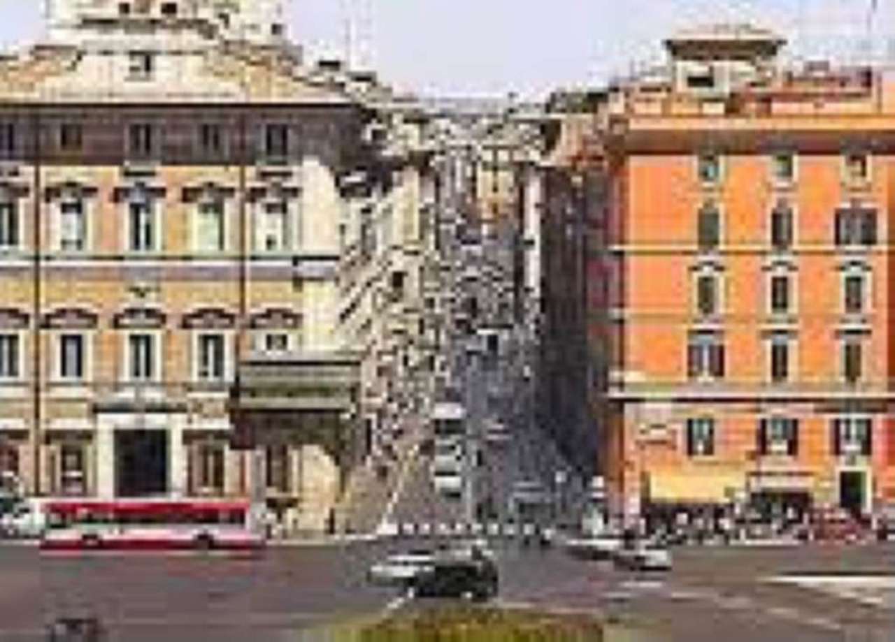 Negozio - Loc.Com. ROMA affitto  Centro storico del corso corsini real estate