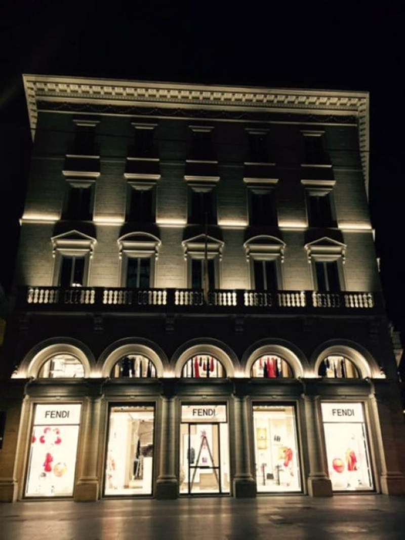 Negozio - Loc.Com. ROMA affitto  Centro storico del corso corsini real estate