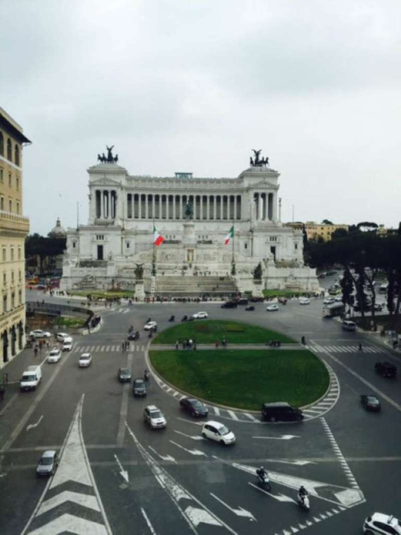 Attico ROMA vendita  Centro storico ss apostoli corsini real estate