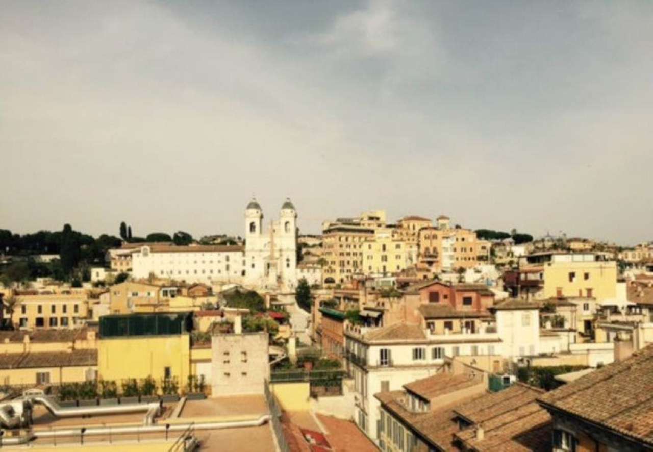 Attico ROMA vendita  Centro storico Fontana di Trevi corsini real estate